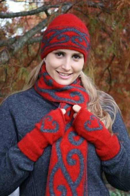 Aroha Scarf