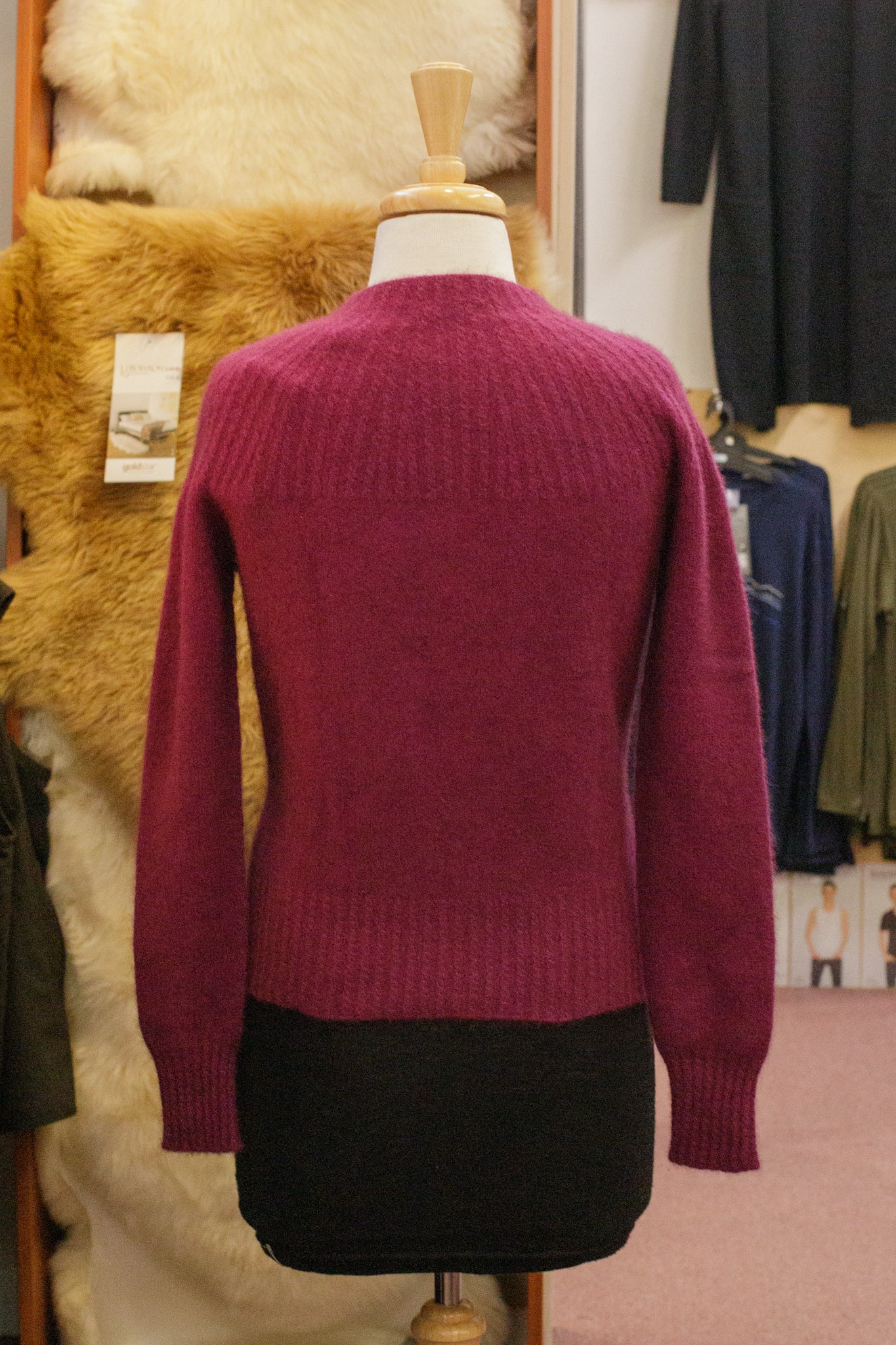 Yoke Neck Cable Jersey