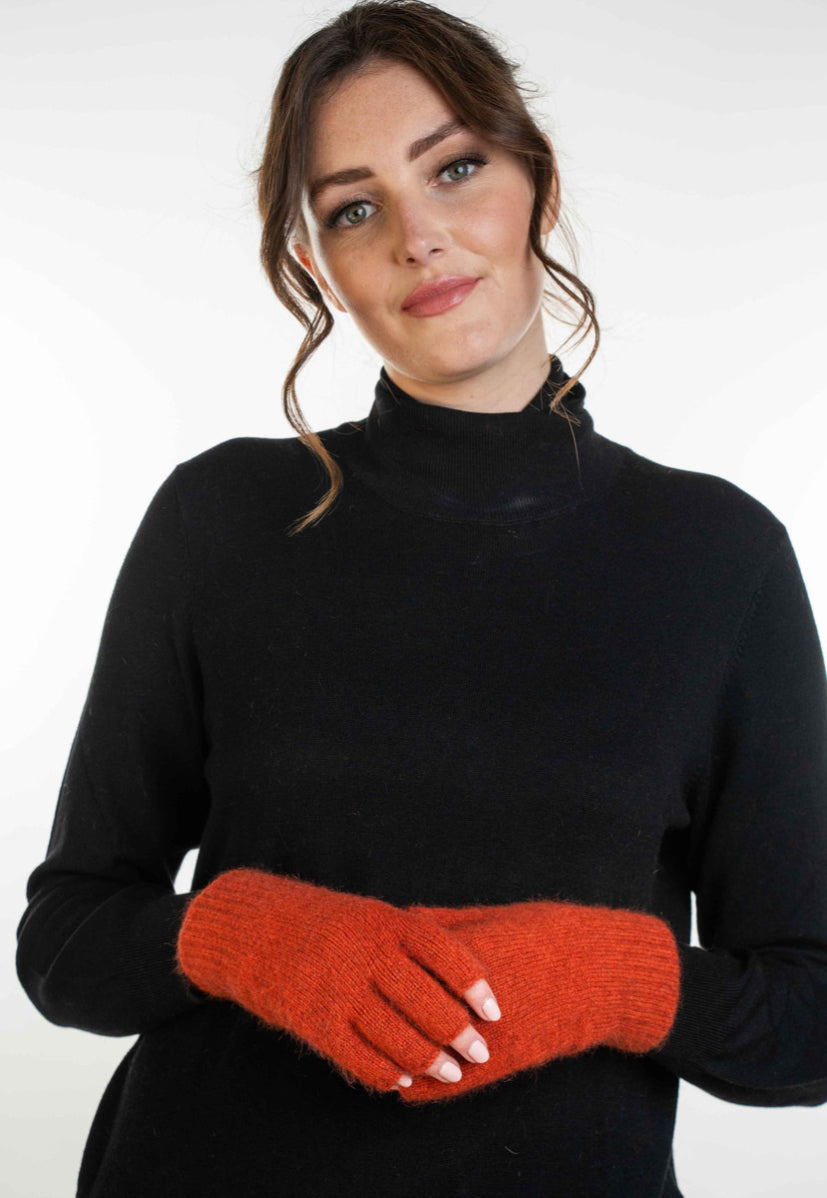 Plain Koru Fingerless Gloves
