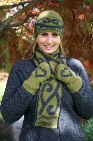 Aroha Scarf