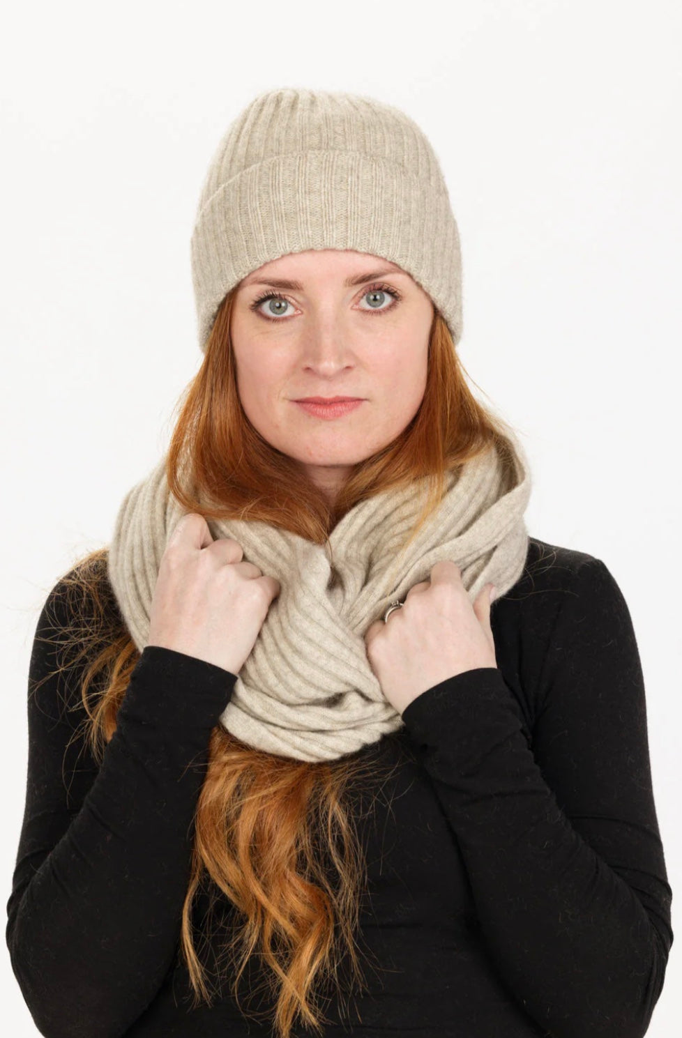 Ribbed Loop Scarf