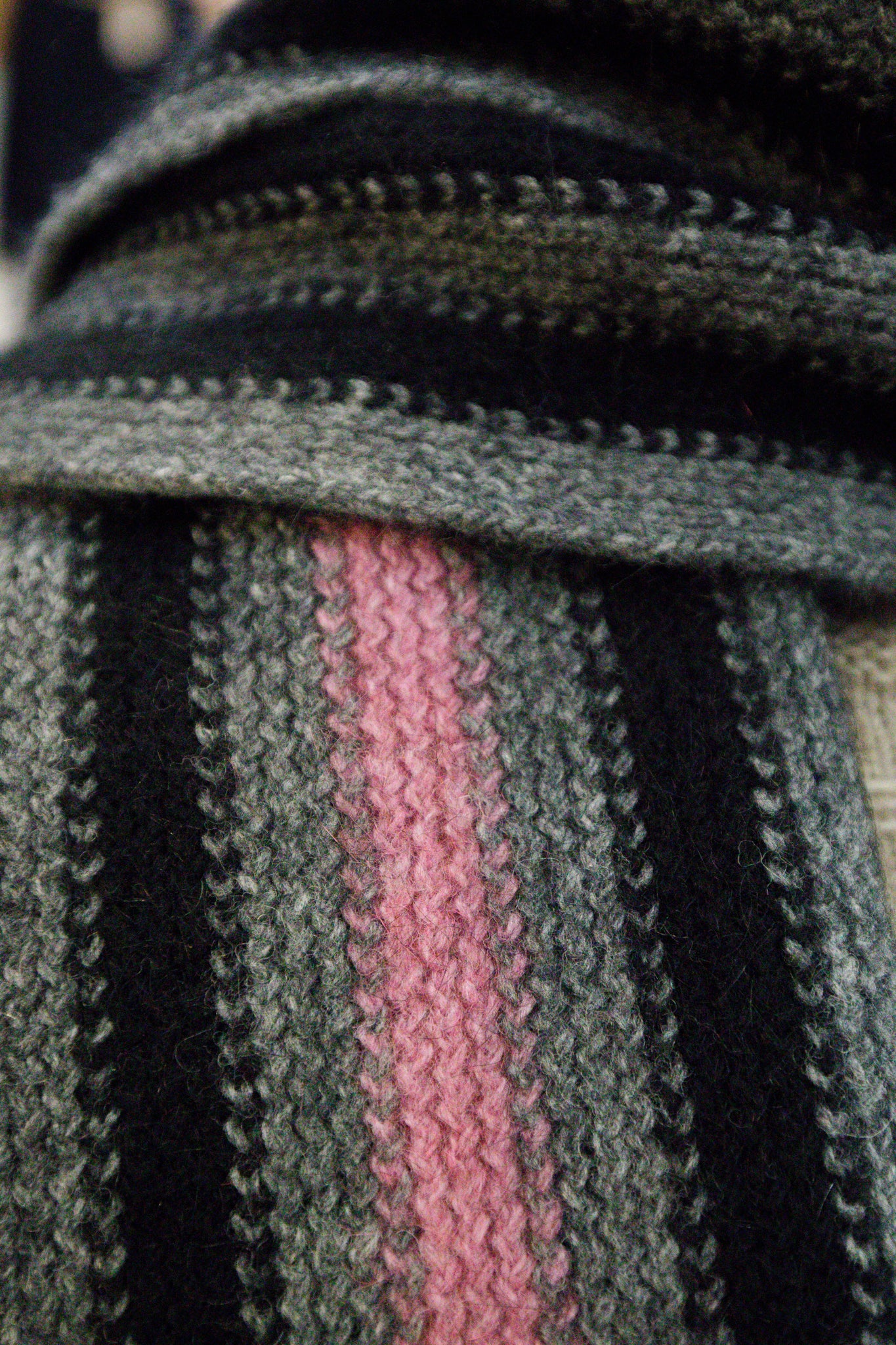 Wide Offset Stripe Scarf