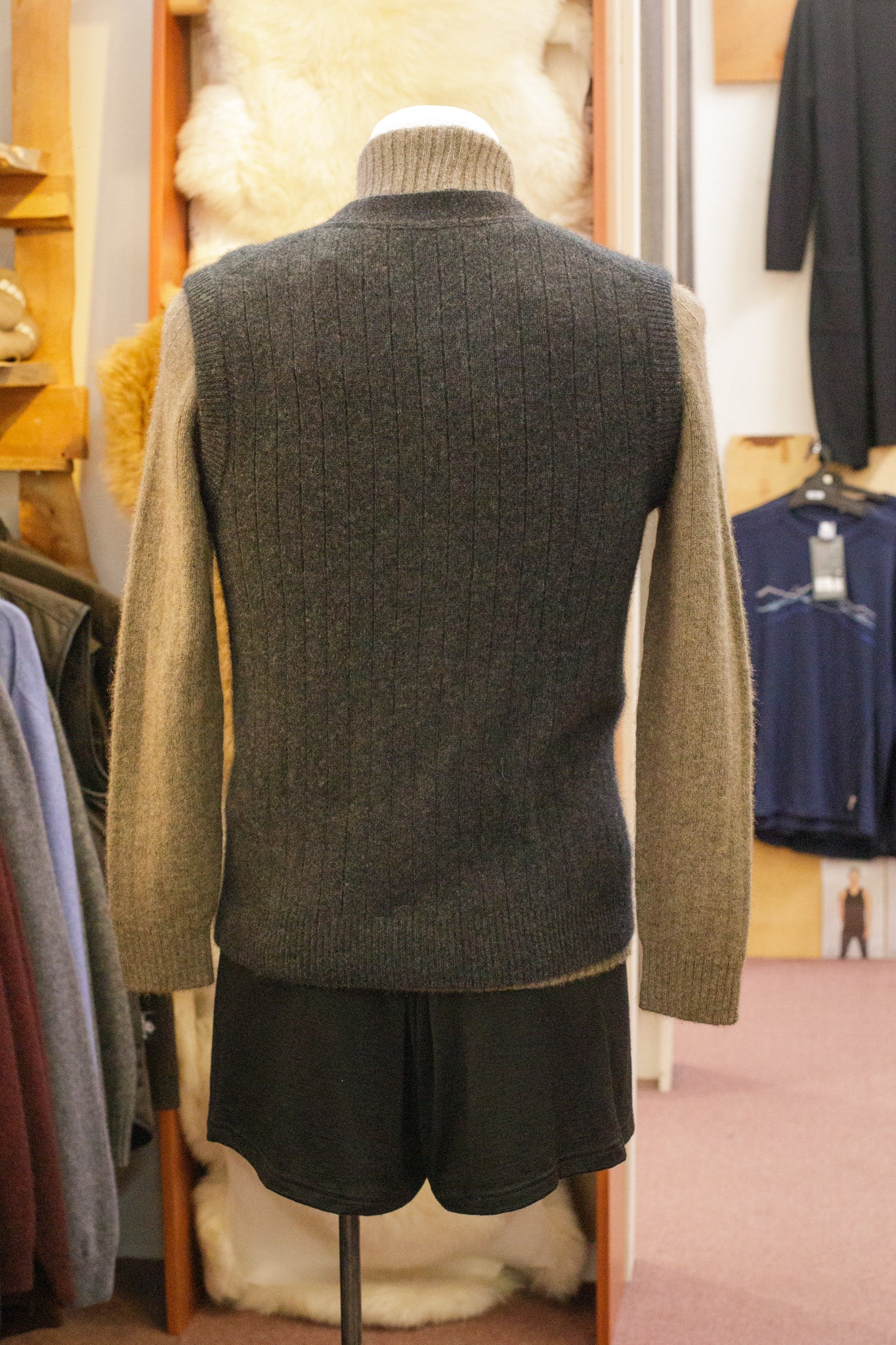 Rib Vest