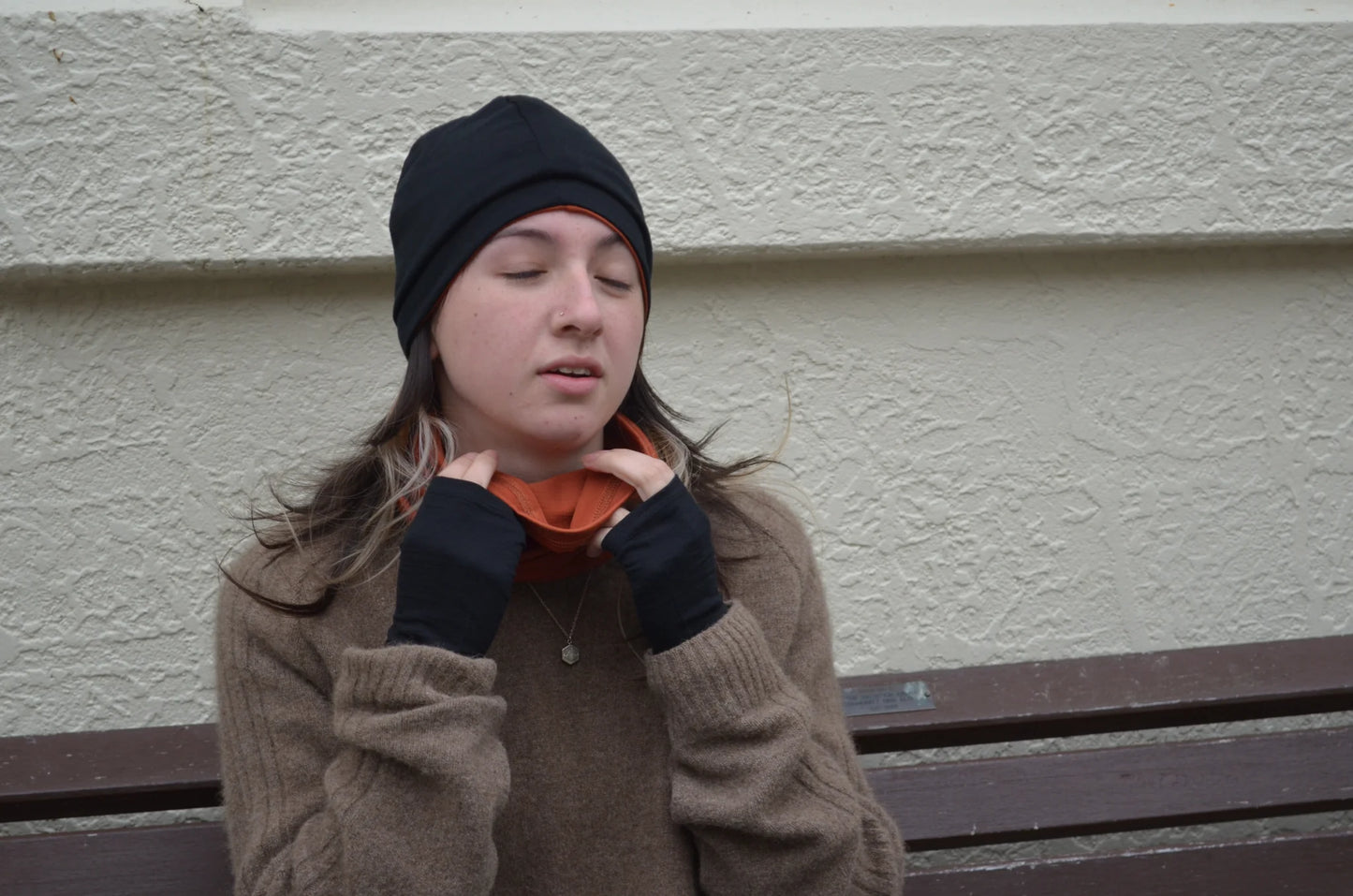 Merino Handwarmer - Stone Hill