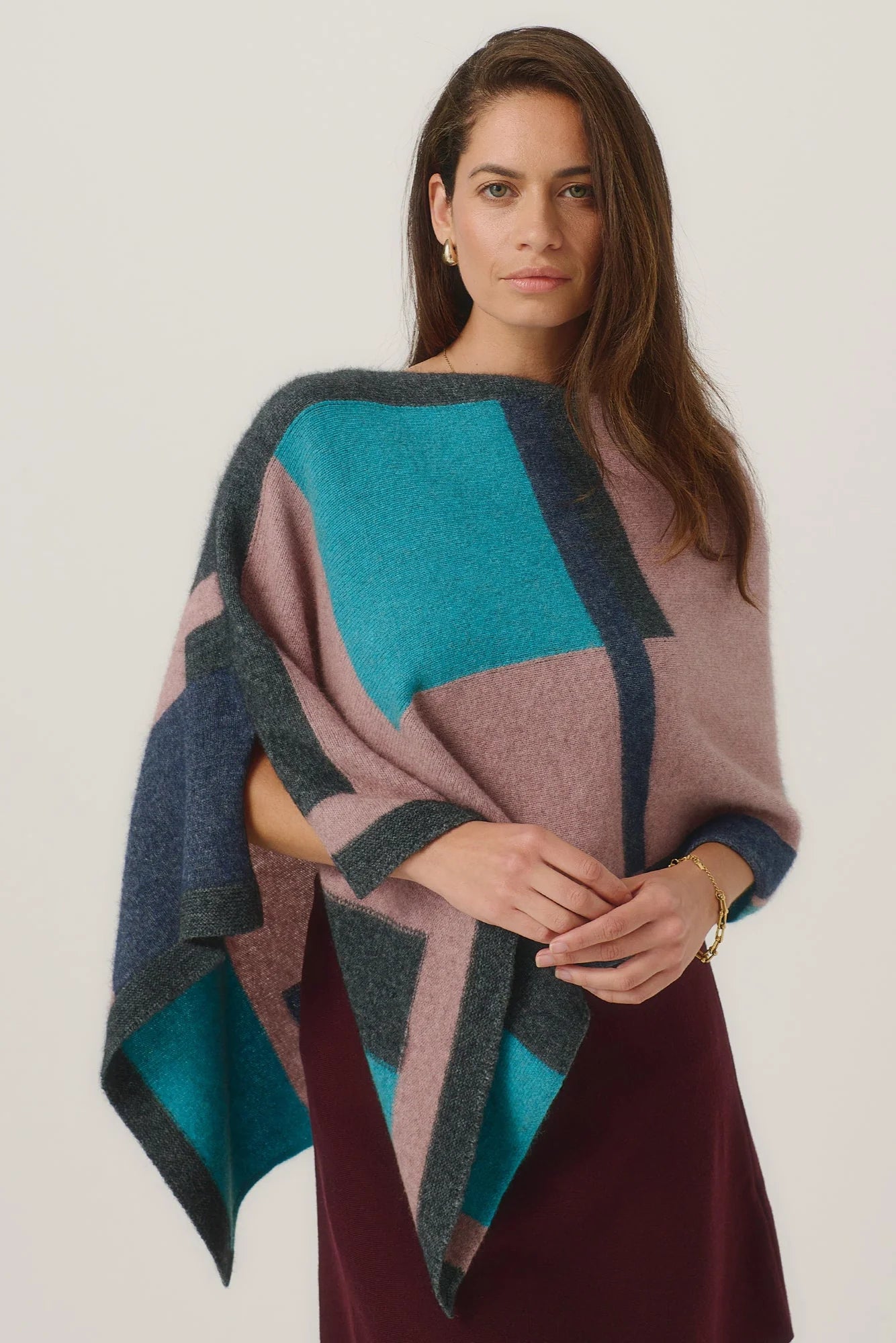 Possum Merino Empress Poncho Merinomink