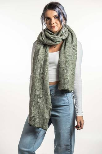 Jacquard Wrap