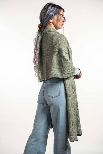 Jacquard Wrap