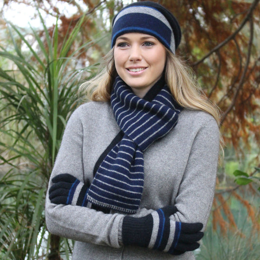 Accent Stripe Glove