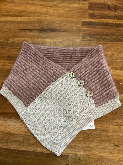 Lace Neck Warmer