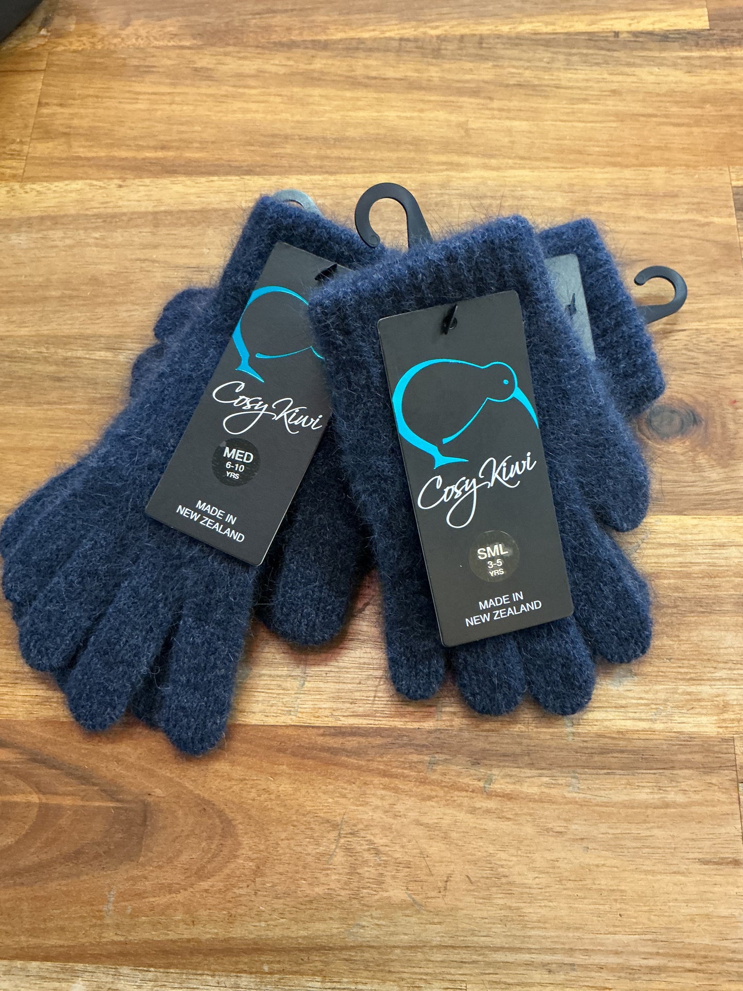Cozy Kiwi Child Lycra Glove