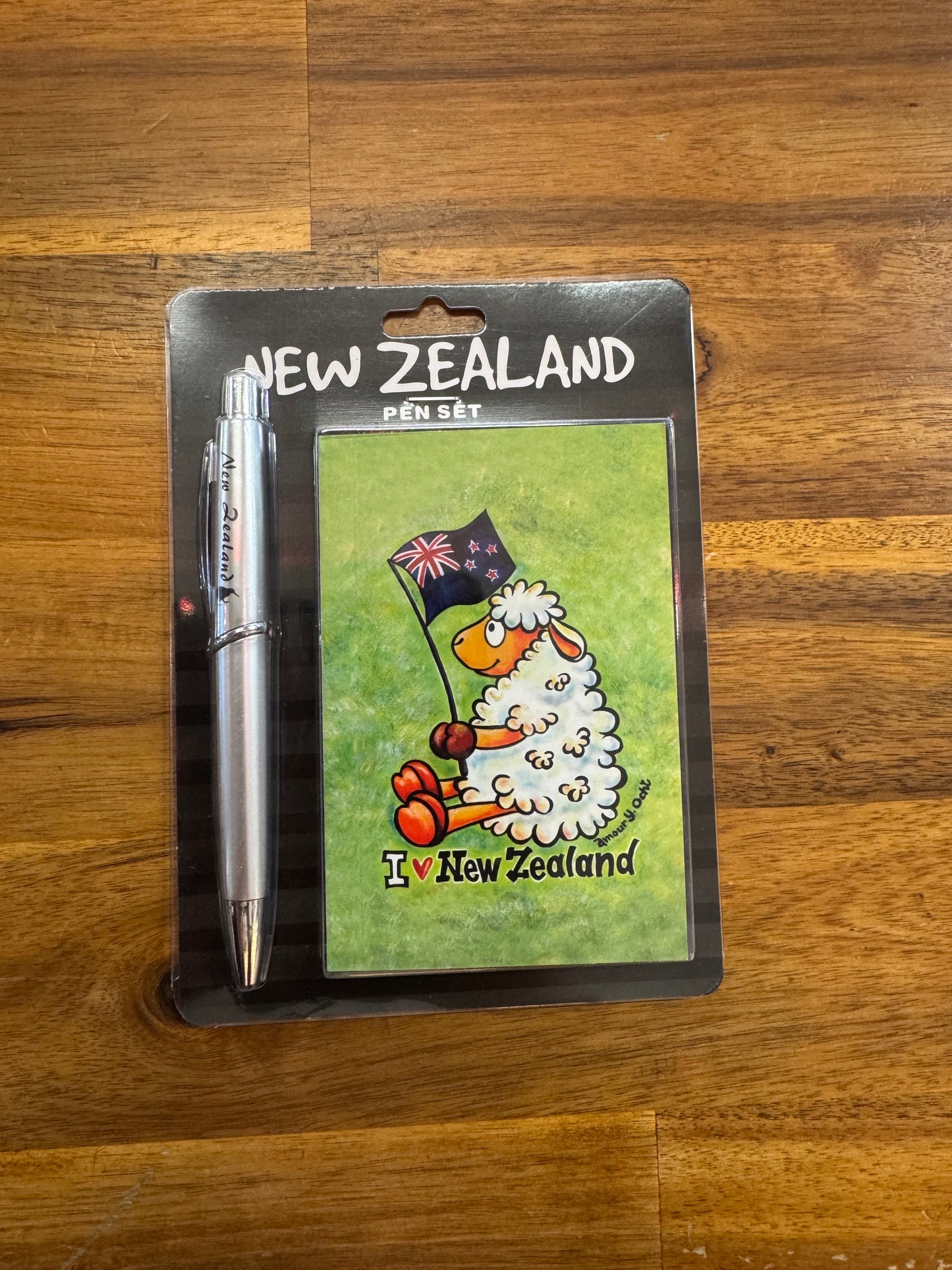 New Zealand Pen and Notebook Set