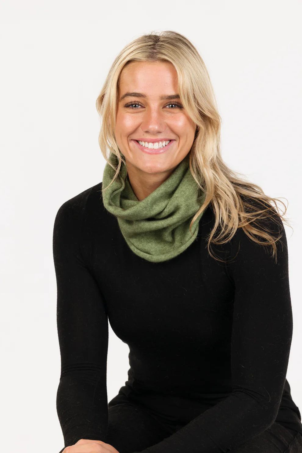 Possum Merino Plain Neckwarmer